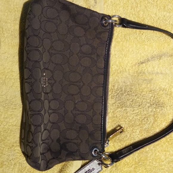 Coach Handbag - Picture 5 of 7